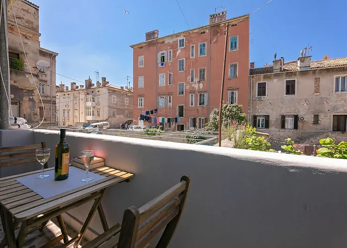 La Preziosa Gæstehus Pula